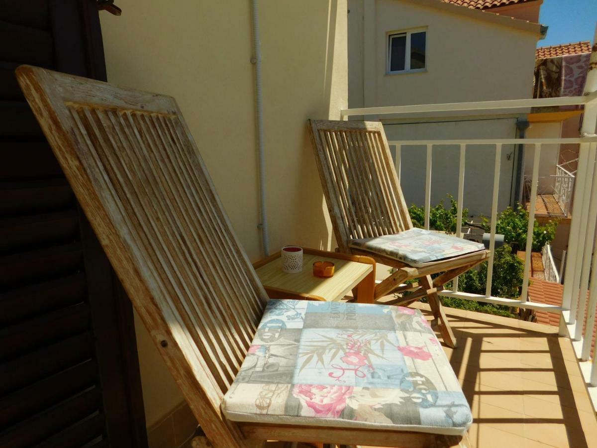Guest House Ivanka Đảo Hvar Ngoại thất bức ảnh